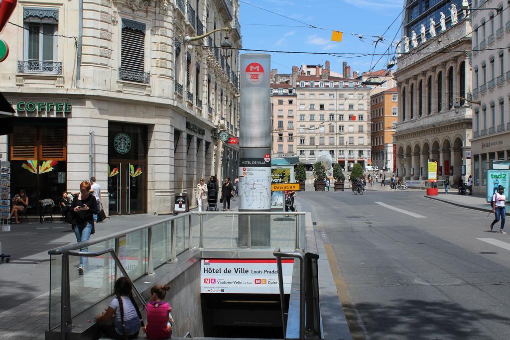 Appart Touriste Lyon Room photo